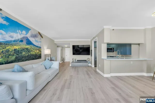 $498,888 | 100 Old Palisade Road, Unit 3912, Fort Lee, NJ 07024