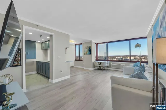 $498,888 | 100 Old Palisade Road, Unit 3912, Fort Lee, NJ 07024