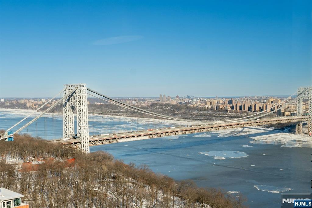 100 Old Palisade Road, Unit 3912 Fort Lee, NJ 07024 - Photo 9 of 30