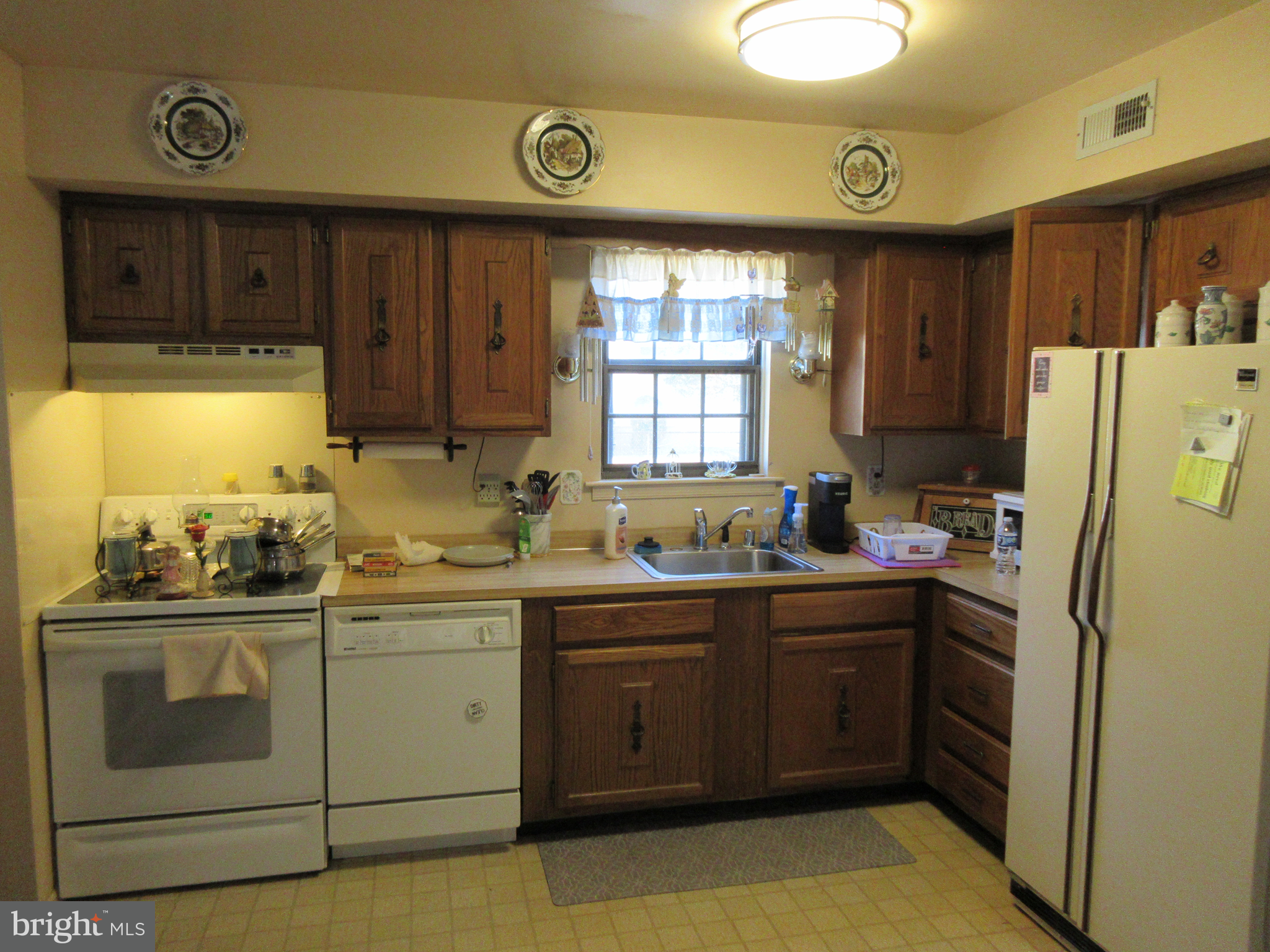 40 Middle Wallop Road Bear, DE 19701 - Photo 11 of 23 Kitchen