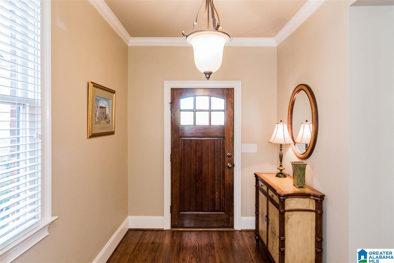 5828 Chestnut Trace Birmingham, AL 35244 - Photo 4 of 50