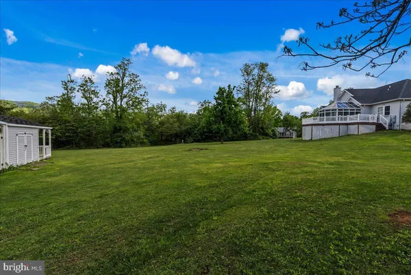 $725,000 | 30 Savannah Drive, Strasburg, VA 22657