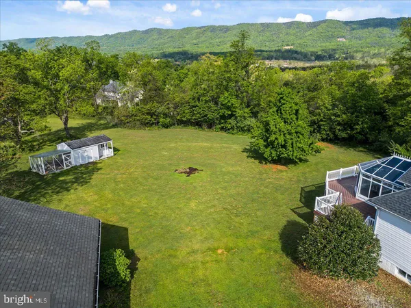 $725,000 | 30 Savannah Drive, Strasburg, VA 22657