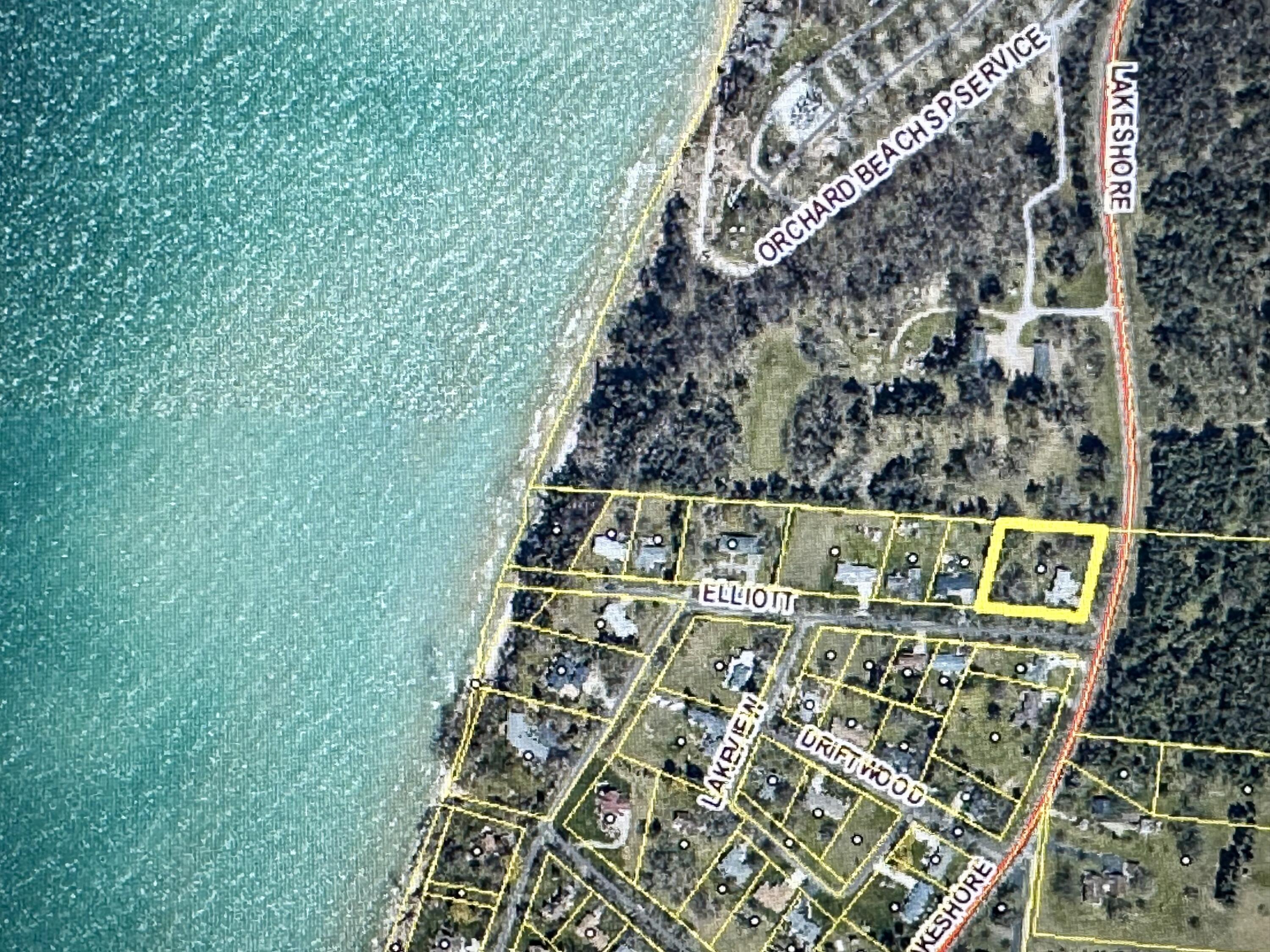 1978 Lakeshore Road Manistee, MI 49660 - Photo 4 of 37 Just a stroll away!