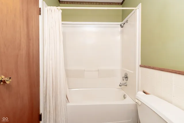 $274,000 | 7155 East County Road 150 South, Avon, IN 46123