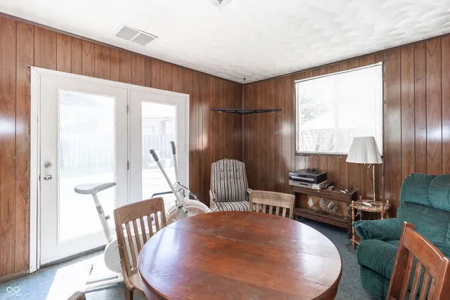 $274,000 | 7155 East County Road 150 South, Avon, IN 46123