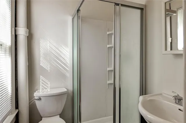 $195,000 | 4460 Francis Street, Kansas City, KS 66103