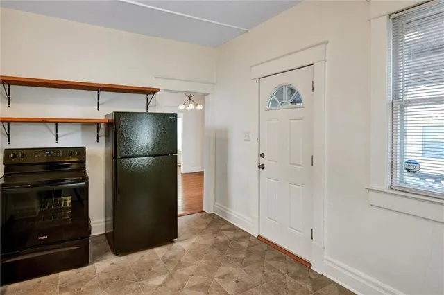 $195,000 | 4460 Francis Street, Kansas City, KS 66103