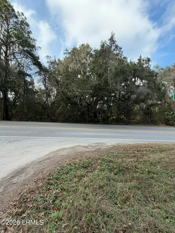 $6,500,000 | 1007 May River Road, Bluffton, SC 29910