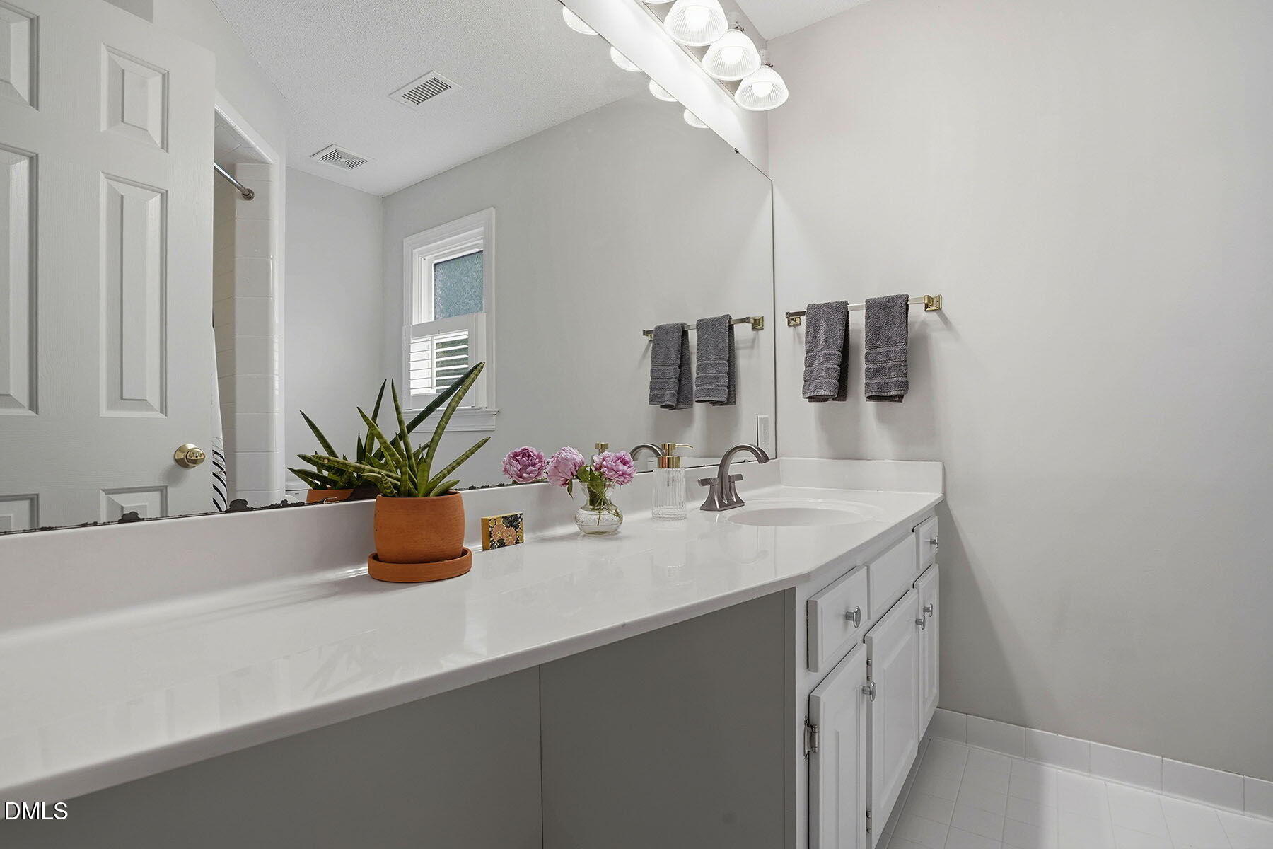 4420 Pike Road Raleigh, NC 27613 - Photo 16 of 25 MasterBath PikeRd