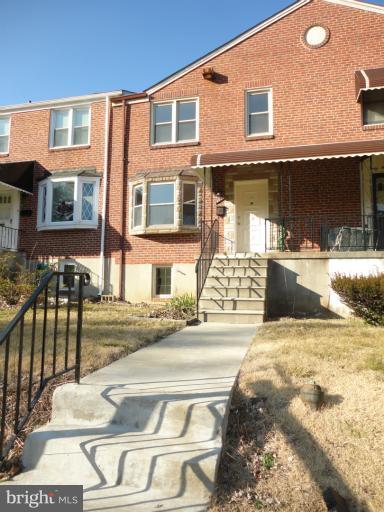 4930 Lindsay Road Baltimore, MD 21229 - Photo 21 of 25 a view of a house with backyard