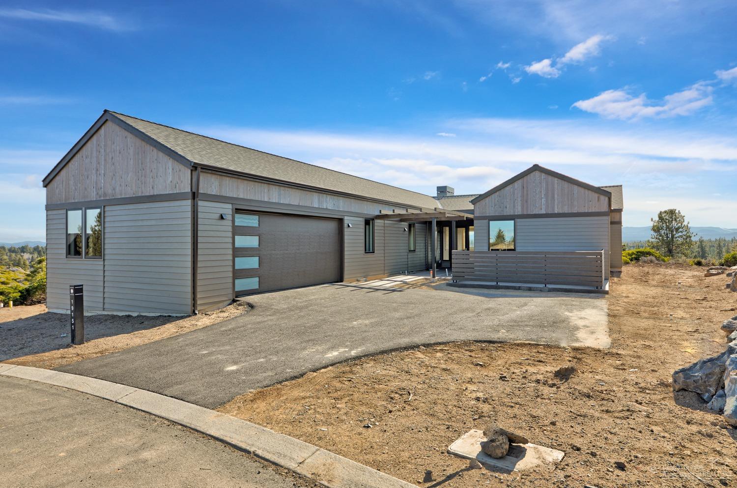 19151 Gateway Loop Bend, OR 97702 - Photo 20 of 25 Additional Photo