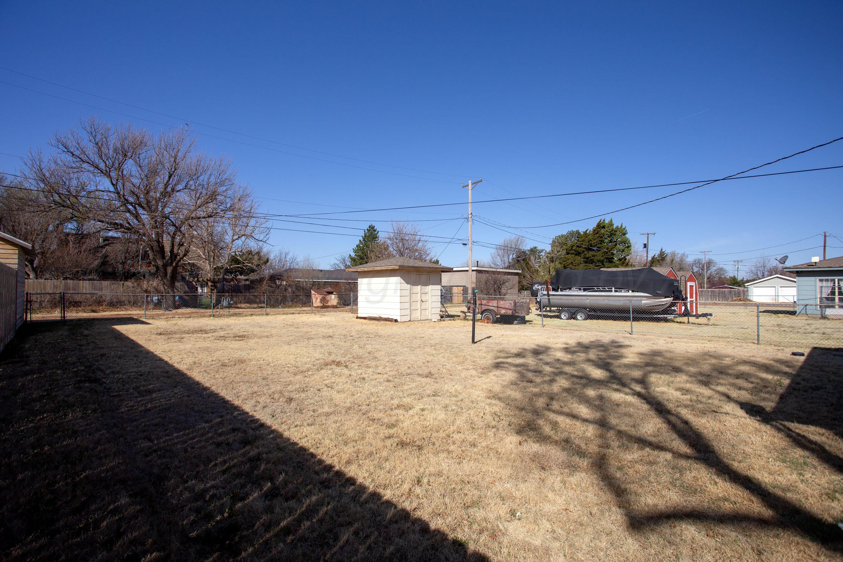 1107 Main Street Panhandle, TX 79068 - Photo 21 of 24 a view of a road with a building in the background