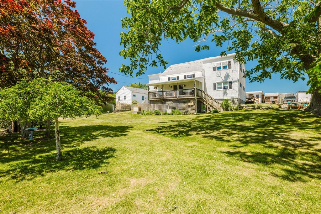 706 Gifford Road Westport, MA 02790 - Photo 1 of 38