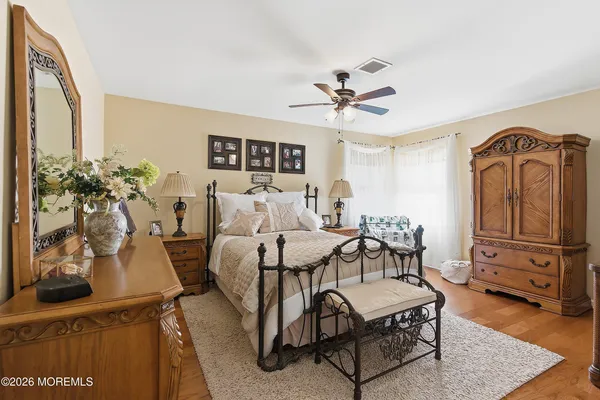 $385,000 | 2 Virgin Islands Drive, Toms River, NJ 08757