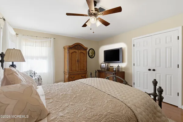 $385,000 | 2 Virgin Islands Drive, Toms River, NJ 08757