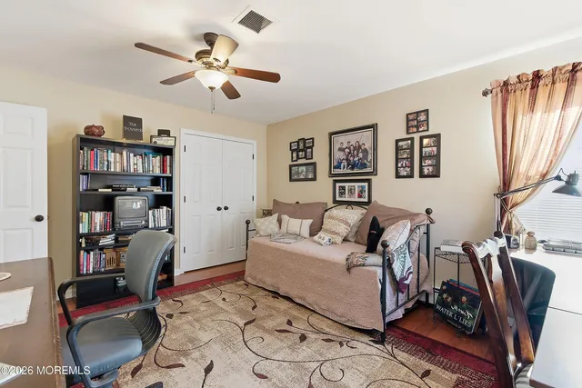 $400,000 | 2 Virgin Islands Drive, Toms River, NJ 08757