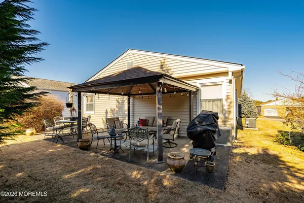 $385,000 | 2 Virgin Islands Drive, Toms River, NJ 08757