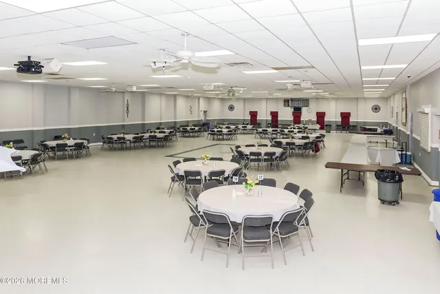 $400,000 | 2 Virgin Islands Drive, Toms River, NJ 08757