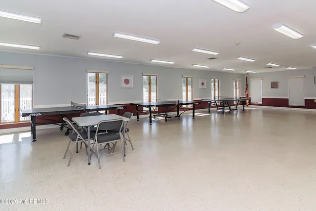 $400,000 | 2 Virgin Islands Drive, Toms River, NJ 08757