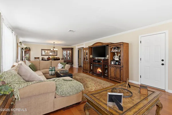 $385,000 | 2 Virgin Islands Drive, Toms River, NJ 08757