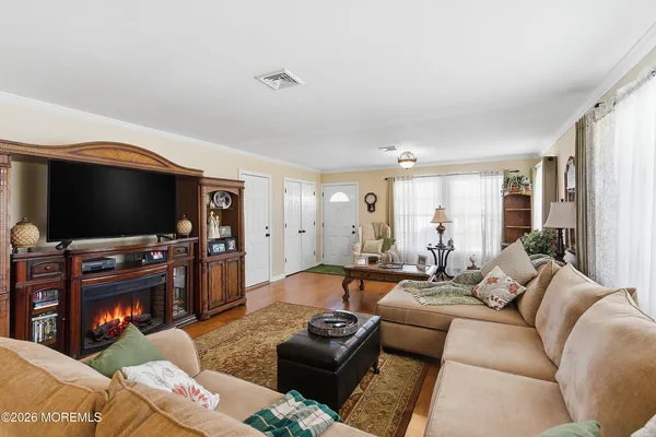 $385,000 | 2 Virgin Islands Drive, Toms River, NJ 08757