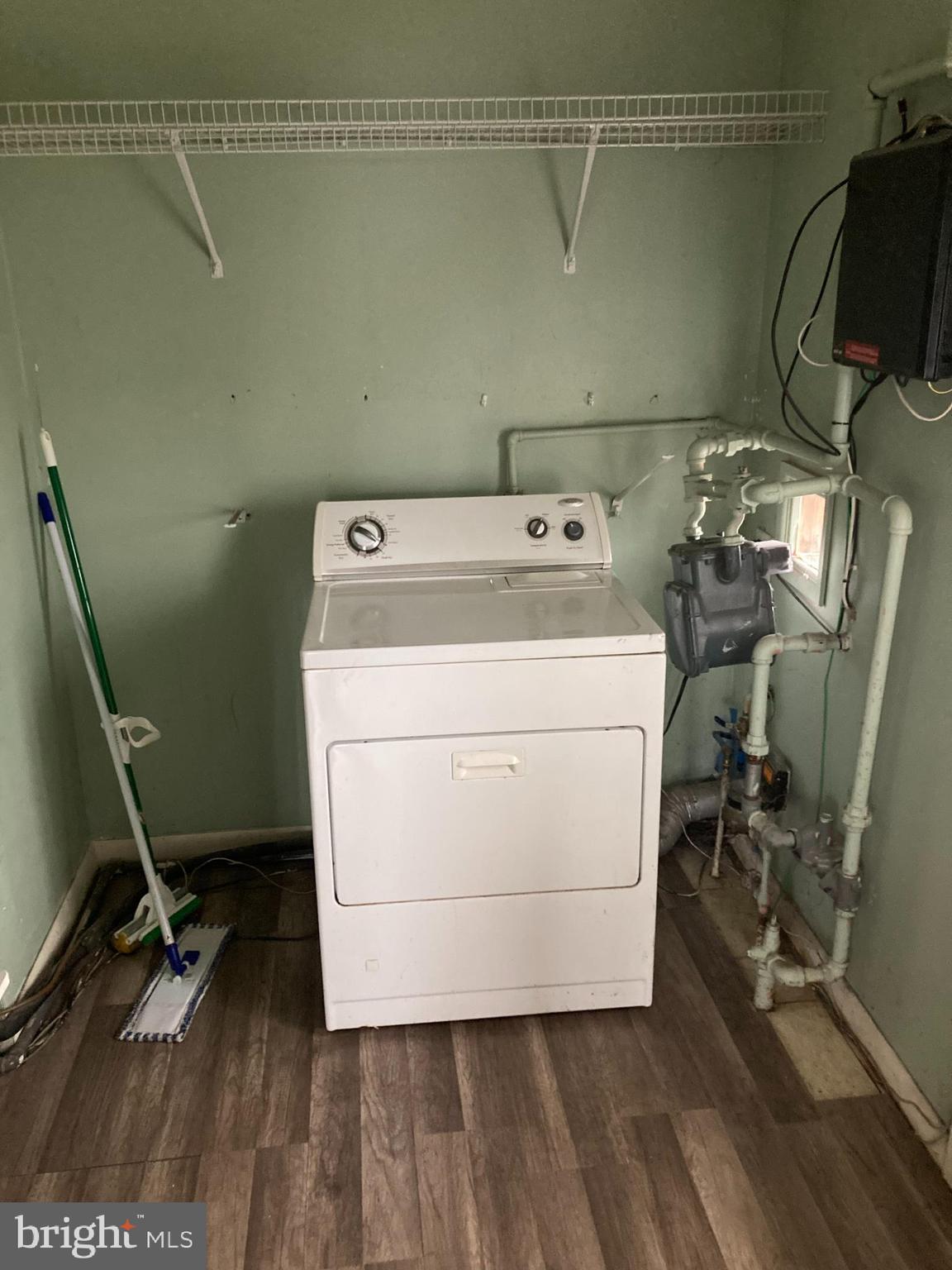 9322 Trout Road Philadelphia, PA 19115 - Photo 8 of 18 Laundry Room