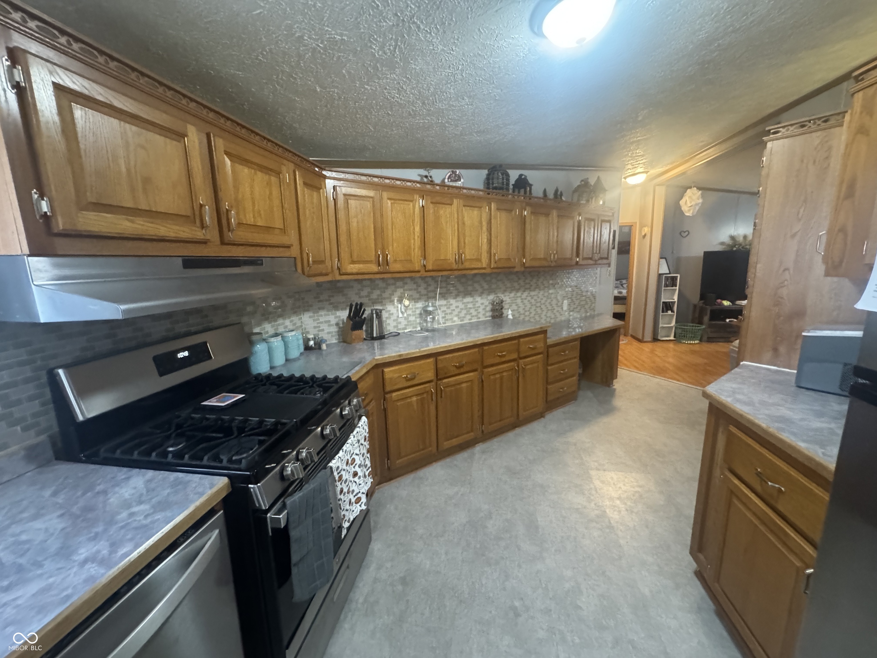 9391 South Mill Road Knightstown, IN 46148 - Photo 9 of 23