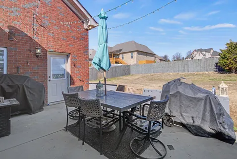 $679,000 | 4104 Stony Point Drive, La Vergne, TN 37086