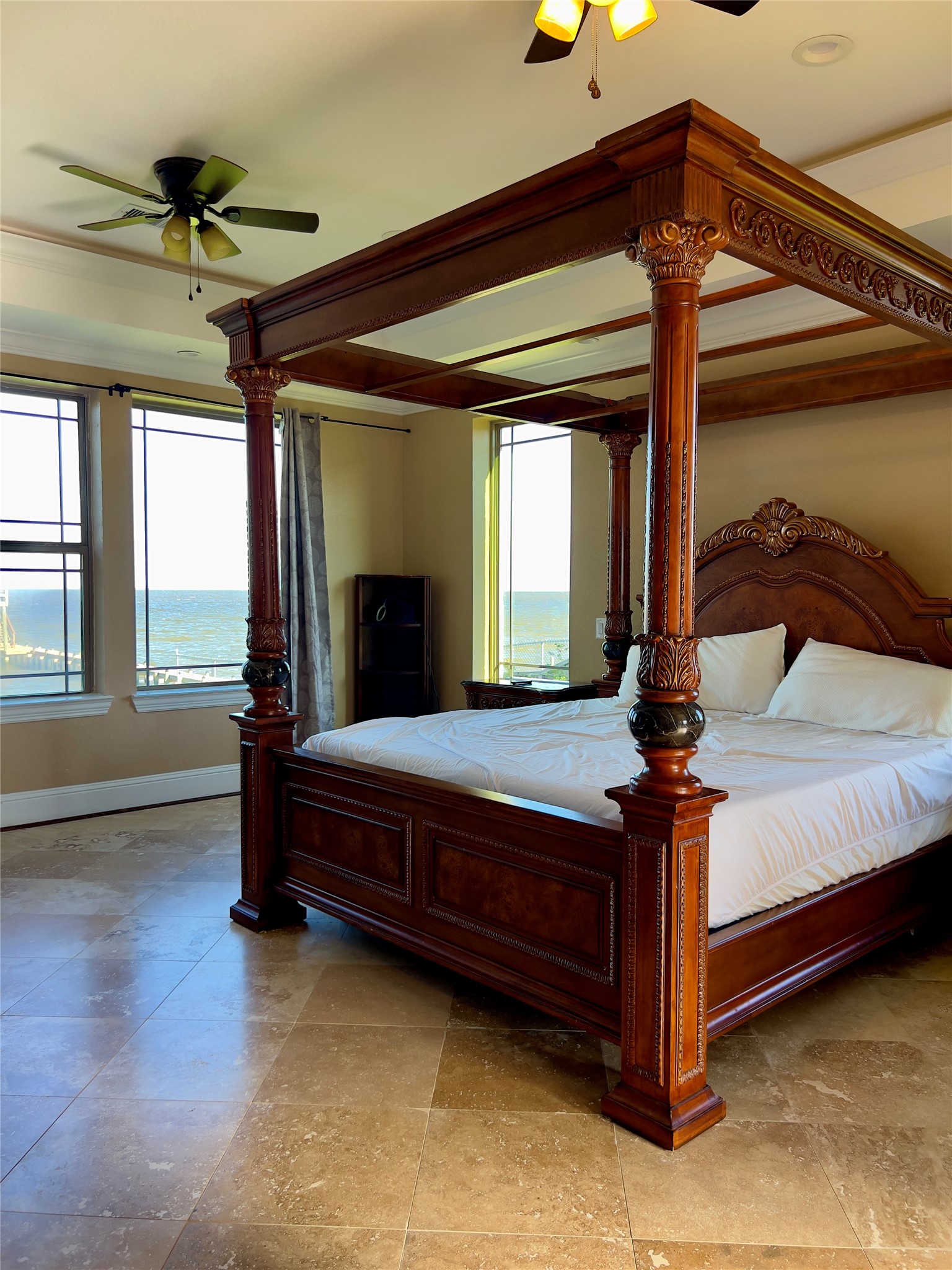 2011 Crescent Drive La Porte, TX 77571 - Photo 22 of 47 a bed sitting in a bedroom next to a window