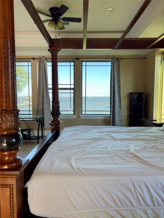 $6,300 | 2011 Crescent Drive, La Porte, TX 77571