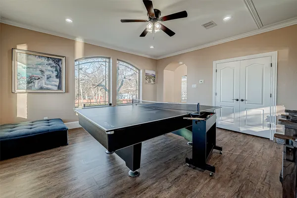 $6,300 | 2011 Crescent Drive, La Porte, TX 77571