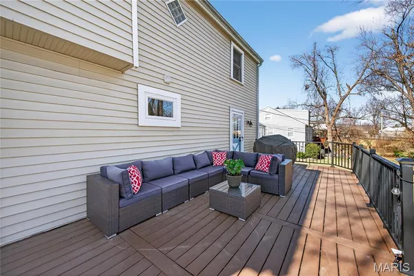$680,000 | 1020 Curran Avenue, Kirkwood, MO 63122