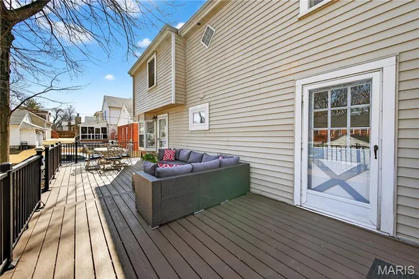 $680,000 | 1020 Curran Avenue, Kirkwood, MO 63122