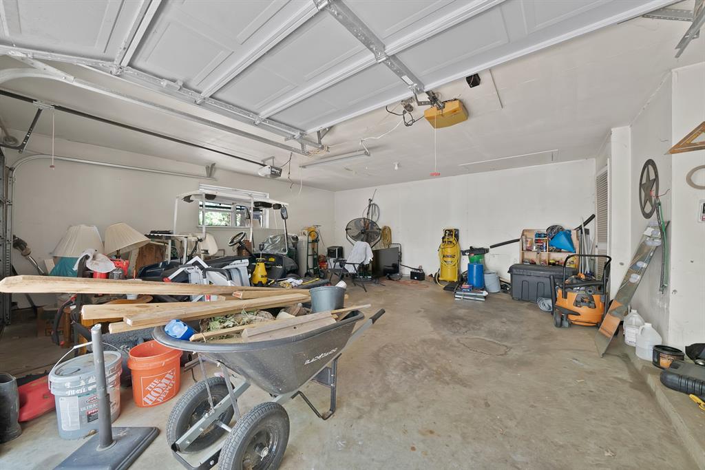 305 West Bethesda Road Burleson, TX 76028 - Photo 17 of 26