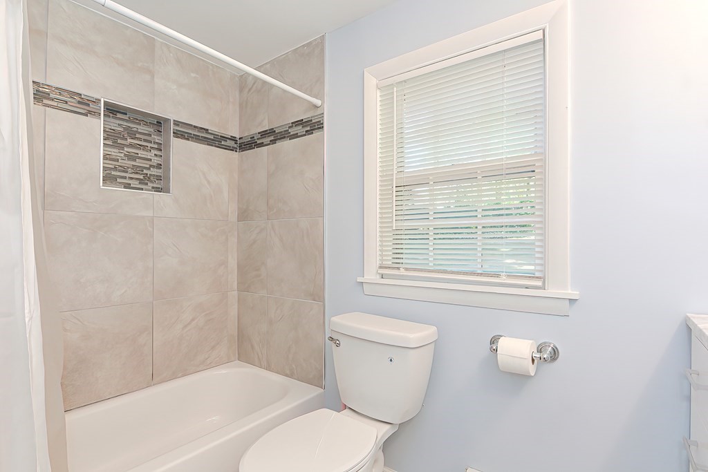 93 Jackson Hill Road Gardner, MA 01440 - Photo 27 of 41 Gallery Image 27