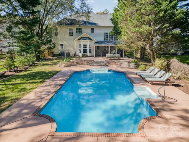 $725,000 | 16018 Lavenham Road, Huntersville, NC 28078