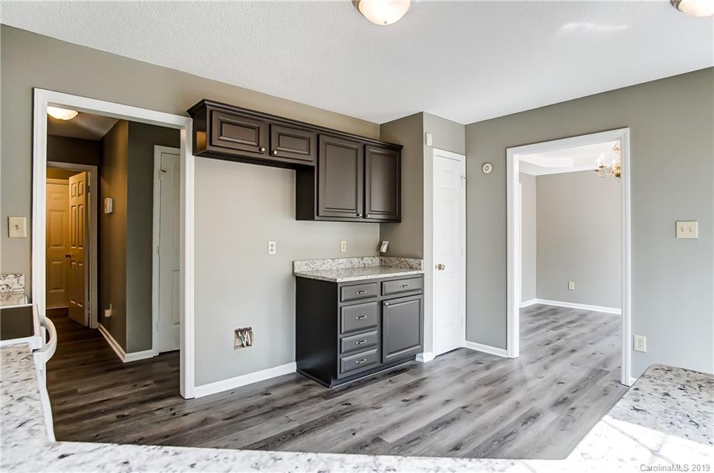 8224 Hunley Ridge Road Matthews, NC 28104 - Photo 16 of 44 Gallery Image 16