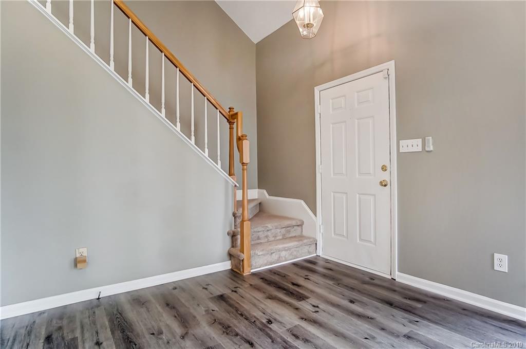8224 Hunley Ridge Road Matthews, NC 28104 - Photo 3 of 44 Gallery Image 3