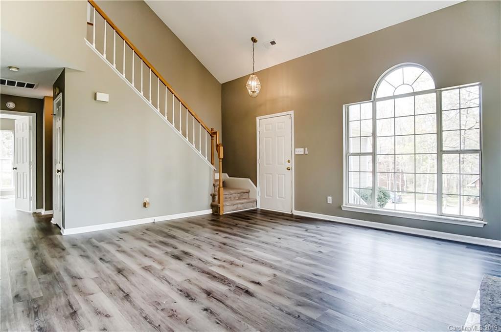 8224 Hunley Ridge Road Matthews, NC 28104 - Photo 5 of 44 Gallery Image 5