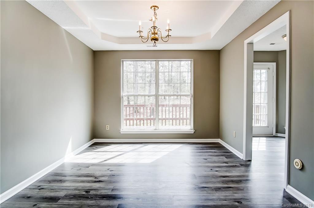 8224 Hunley Ridge Road Matthews, NC 28104 - Photo 9 of 44 Gallery Image 9