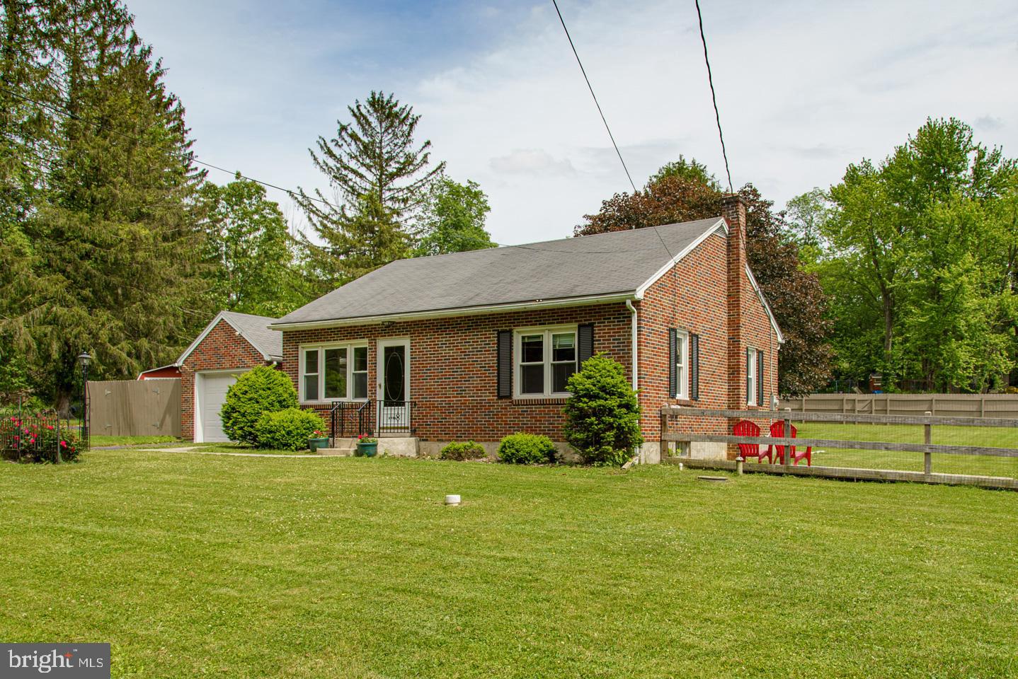 1827 Friedensburg Road Reading, PA 19606 - Photo 3 of 22 Gallery Image 3