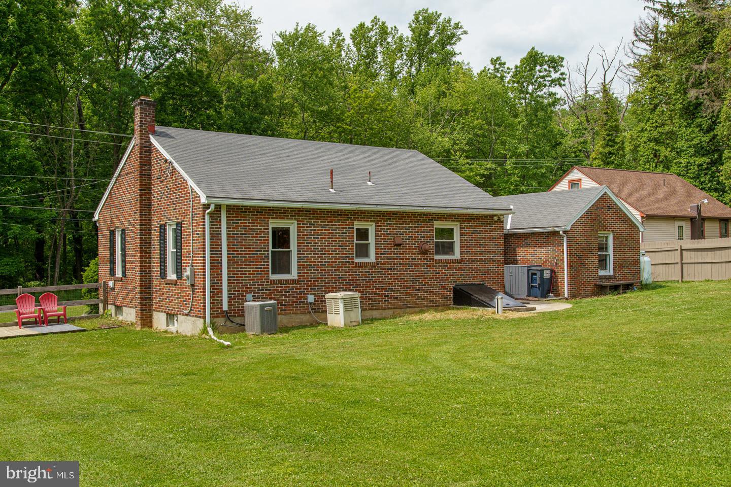 1827 Friedensburg Road Reading, PA 19606 - Photo 4 of 22 Gallery Image 4