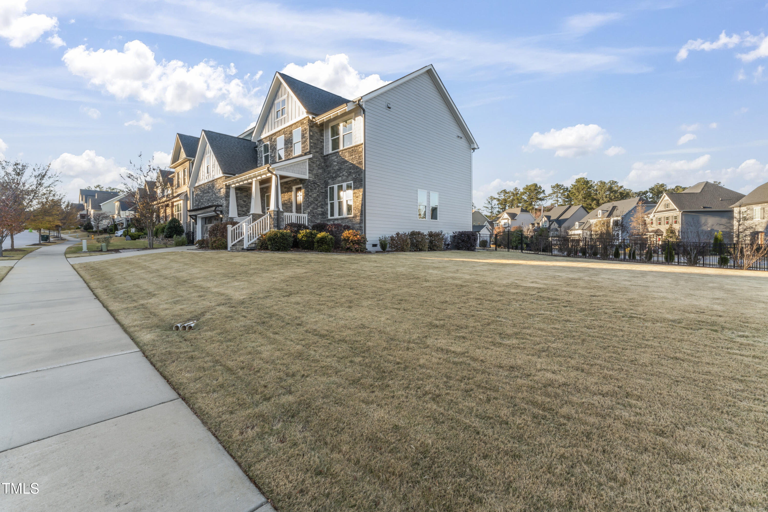 5244 Aleppo Lane Raleigh, NC 27613 - Photo 33 of 41 photos_high_resolution_DSC05784