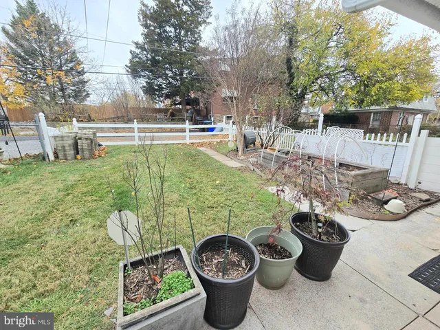 a view of a garden with patio