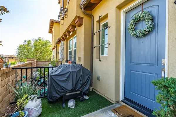 $630,000 | 28744 Jardineras Drive, Valencia, CA 91354