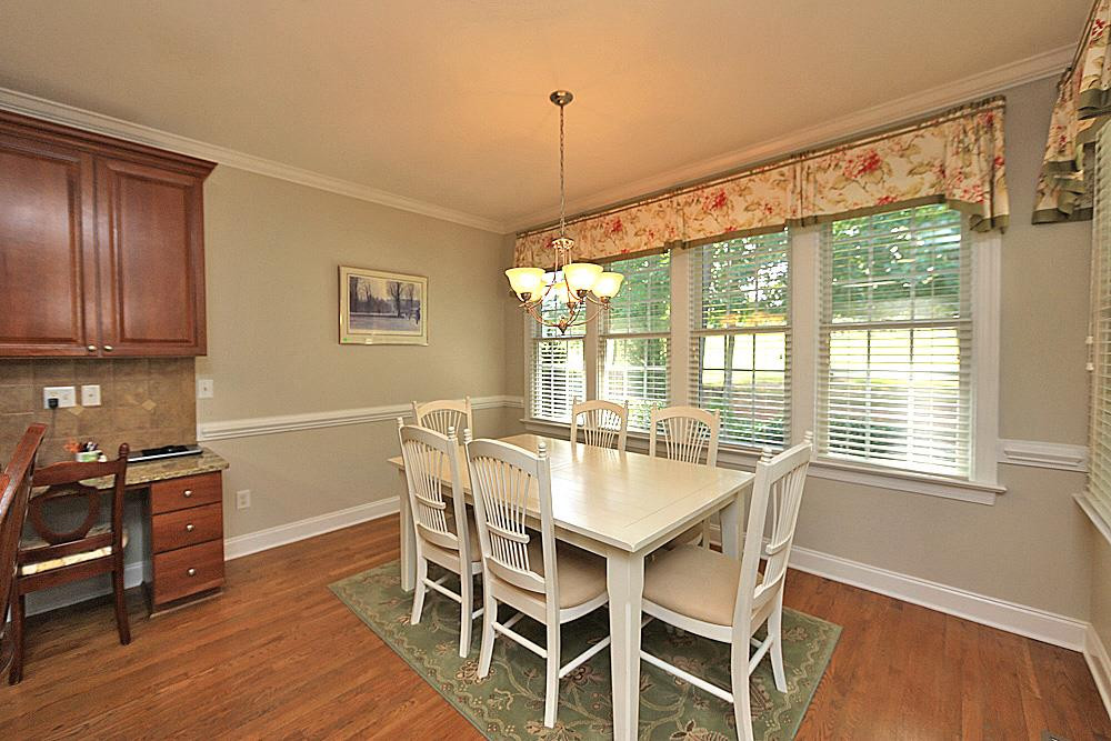 261 Waterville Street Raleigh, NC 27603 - Photo 8 of 23 Large Breakfast Nook