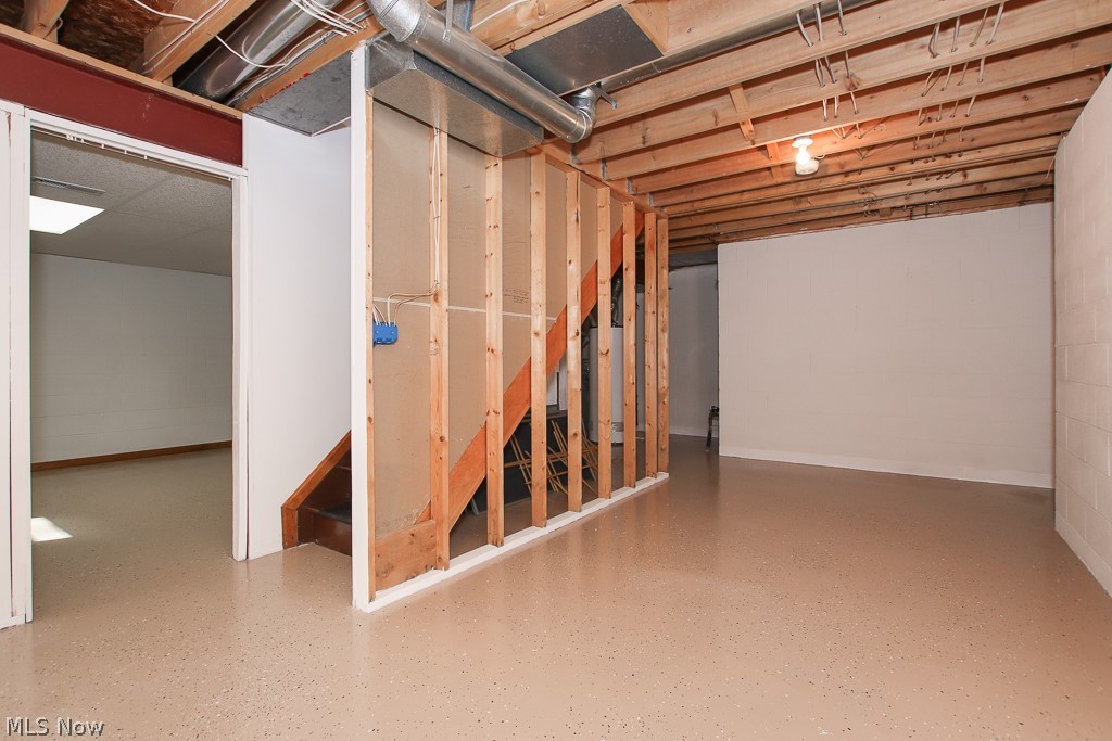 1085 North Quarry Road Amherst, OH 44001 - Photo 21 of 30 Gallery Image 21