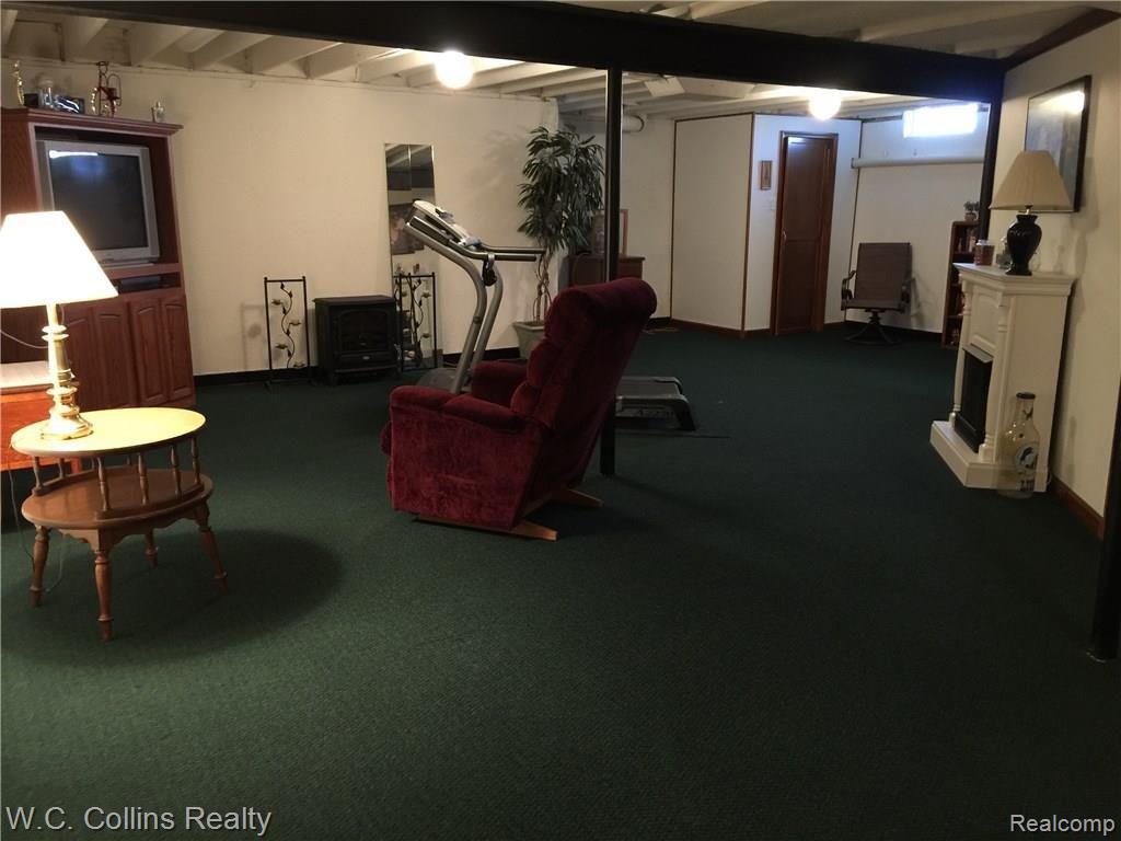 3401 Glover Road Almont, MI 48003 - Photo 31 of 33 IMG_2179.jpg