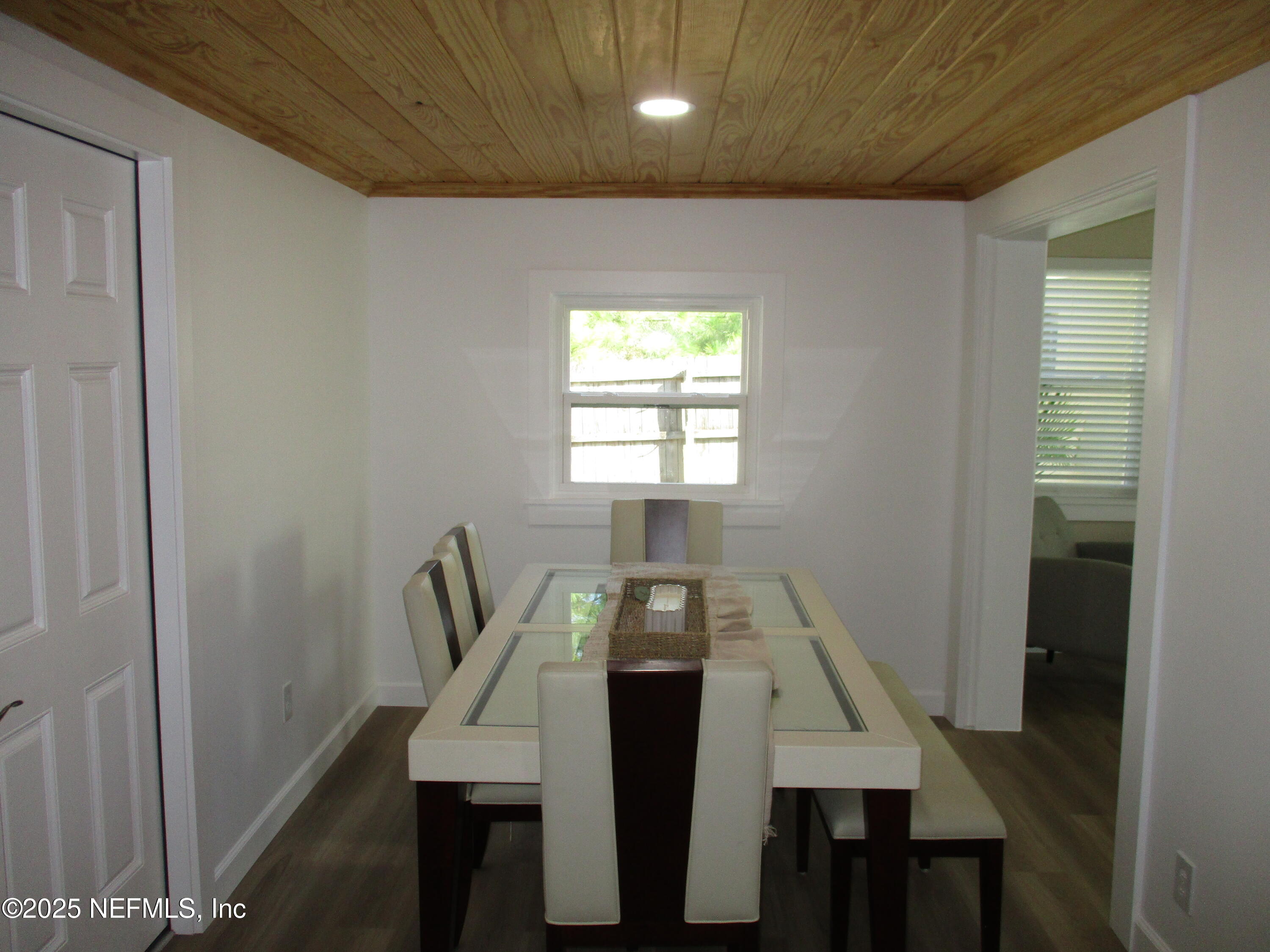 6114 Stetson Road Jacksonville, FL 32217 - Photo 3 of 23 IMG_9677